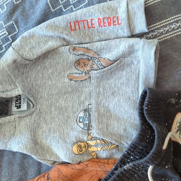 3-piece Star Wars set, Sweater, Sweatshirt, and Sweat Pants - Picture 3 of 4